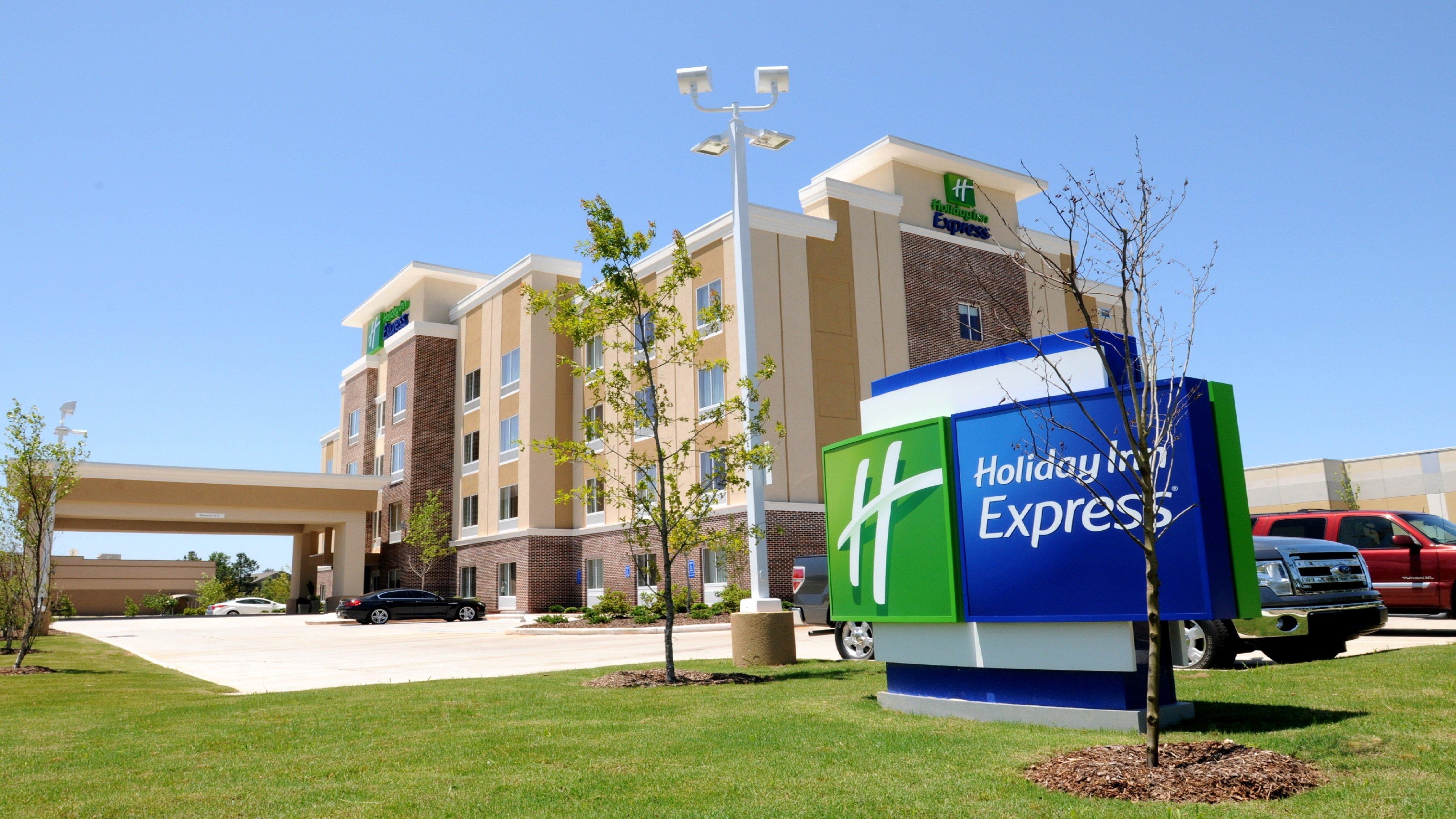 Holiday Inn Express Covington-Madisonville By Ihg Kültér fotó