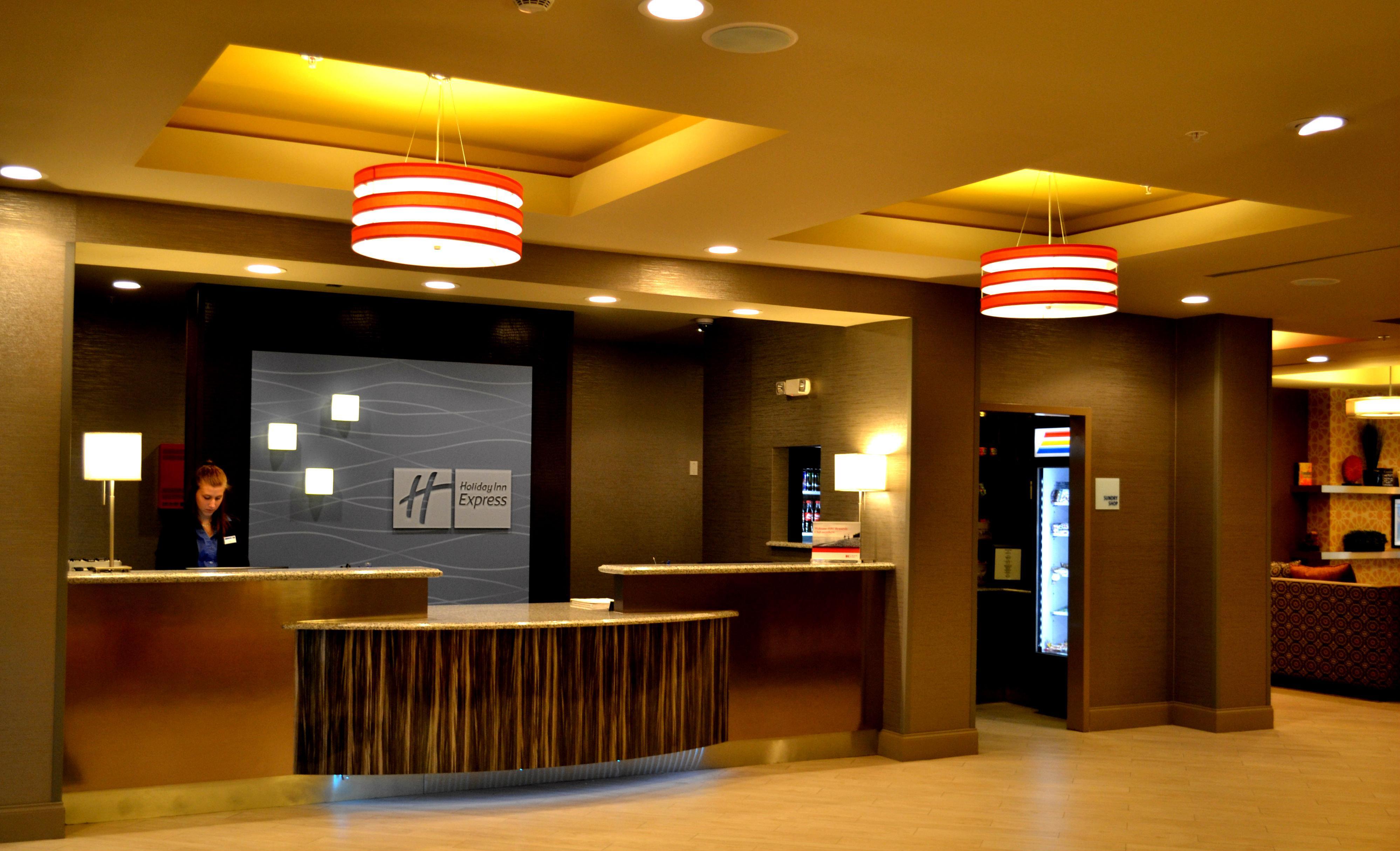 Holiday Inn Express Covington-Madisonville By Ihg Kültér fotó