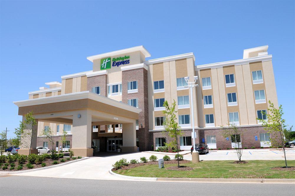 Holiday Inn Express Covington-Madisonville By Ihg Kültér fotó
